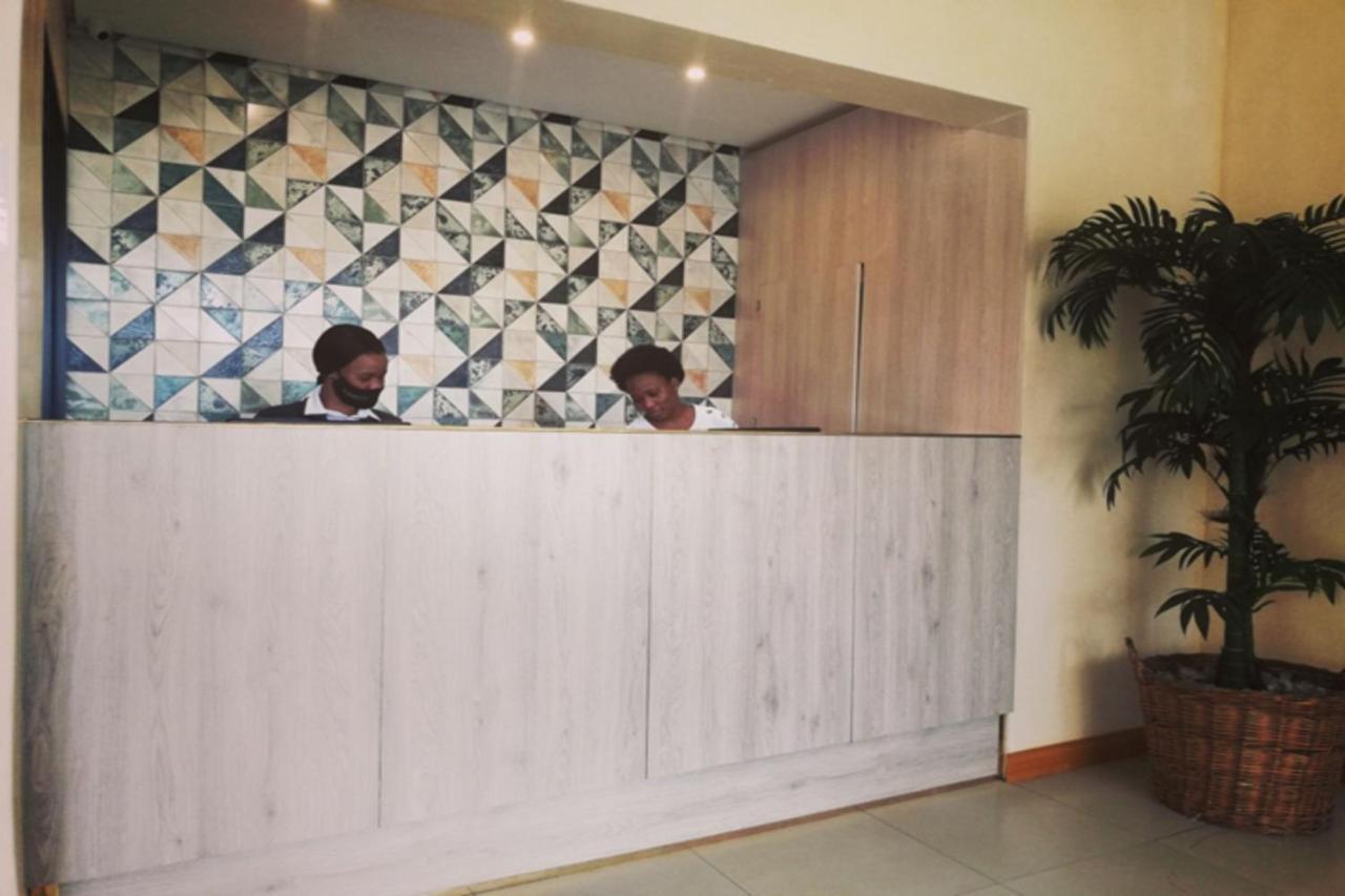Hotel Regal North *